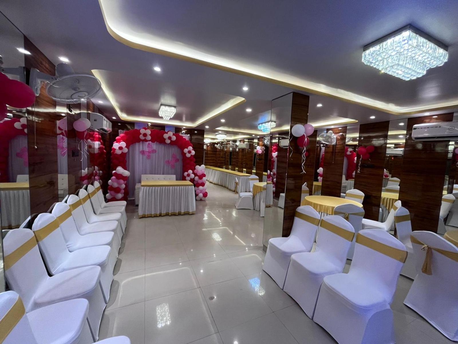 La Cresta Inn 加尔各答 外观 照片